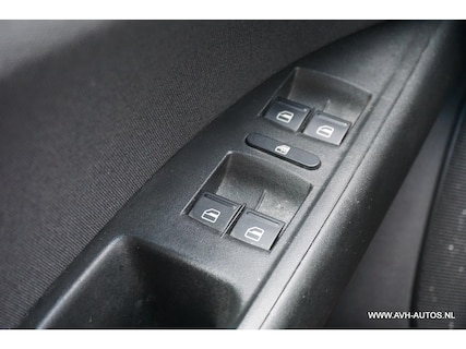 SEAT-Altea