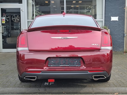 Chrysler-300C