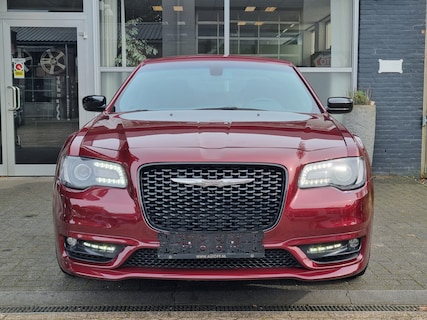 Chrysler-300C