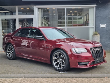 Chrysler-300C