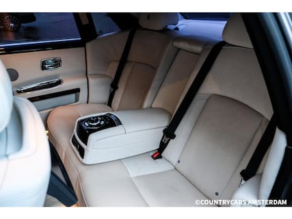Rolls-Royce-Ghost