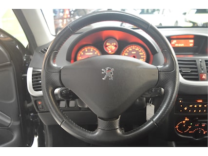 Peugeot-206+