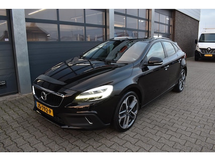 Volvo-V40 Cross Country