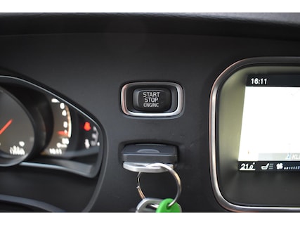 Volvo-V40 Cross Country