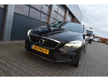 Volvo-V40 Cross Country
