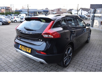 Volvo-V40 Cross Country