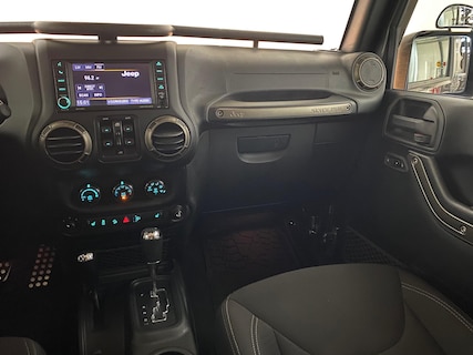 Jeep-Wrangler