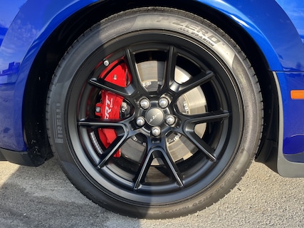 Dodge-Challenger