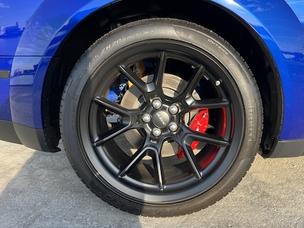 Dodge-Challenger