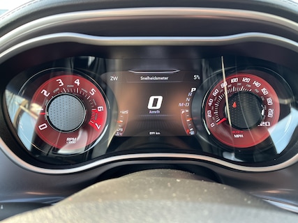 Dodge-Challenger