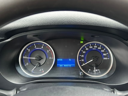 Toyota-Hilux