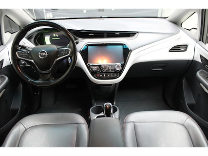 Opel-Ampera-e
