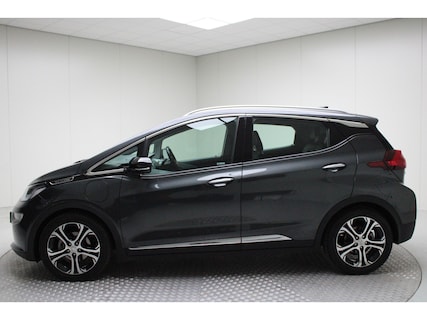 Opel-Ampera-e