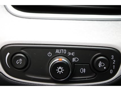 Opel-Ampera-e