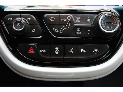 Opel-Ampera-e