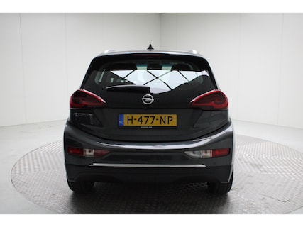 Opel-Ampera-e