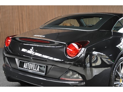 Ferrari-California
