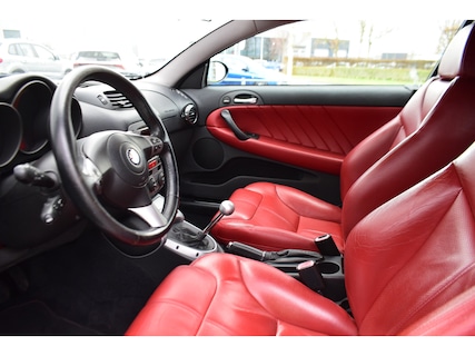 Alfa Romeo-GT