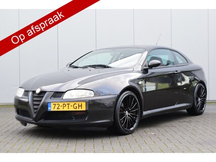 Alfa Romeo-GT