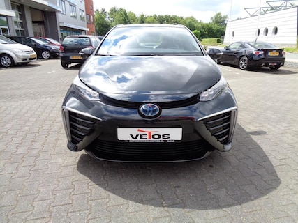 Toyota-Mirai