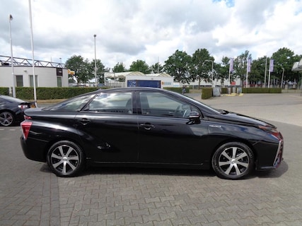 Toyota-Mirai