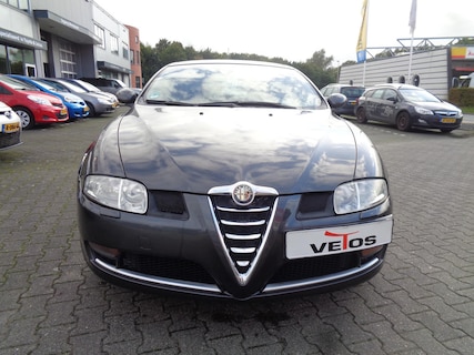 Alfa Romeo-GT