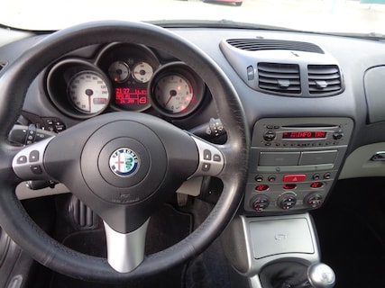 Alfa Romeo-GT