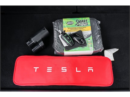 Tesla-Model X