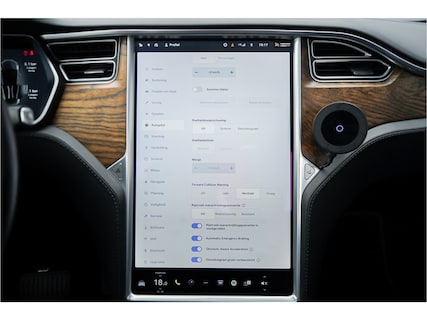 Tesla-Model X