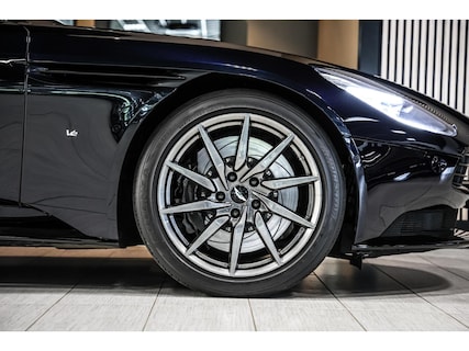 Aston Martin-DB11