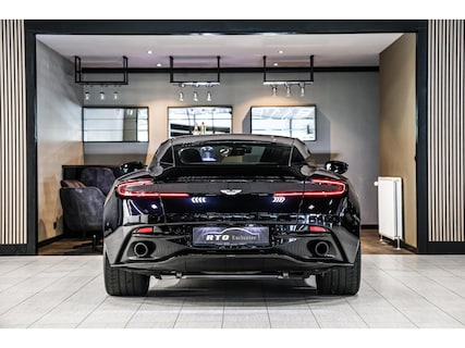 Aston Martin-DB11