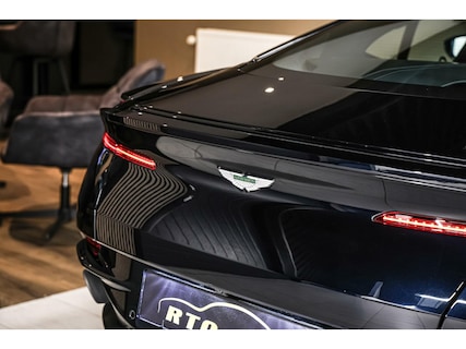 Aston Martin-DB11