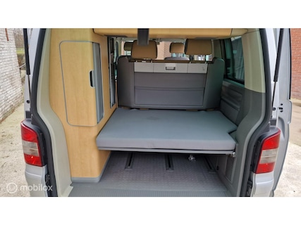 Volkswagen-California