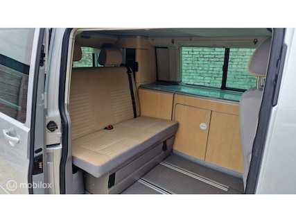 Volkswagen-California