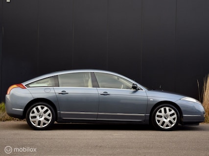 Citroën-C6