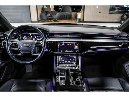 Audi-A8