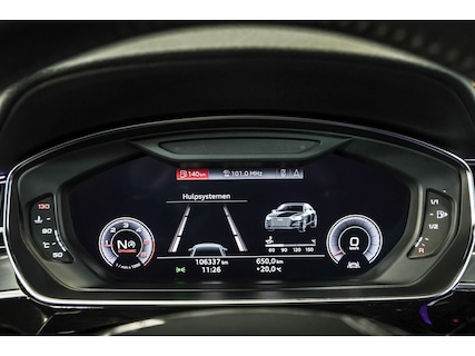 Audi-A8