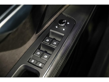 Audi-A8
