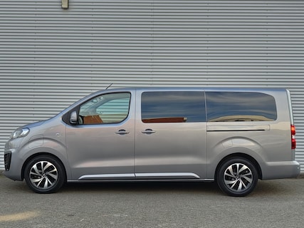 Peugeot-e-Traveller