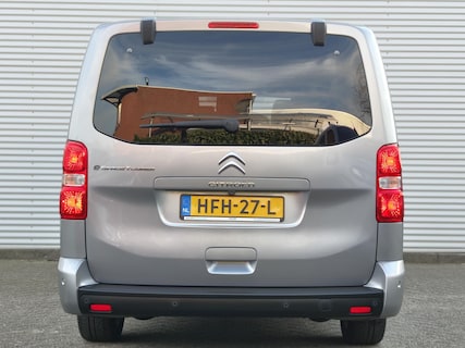 Peugeot-e-Traveller