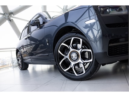 Rolls-Royce-Cullinan