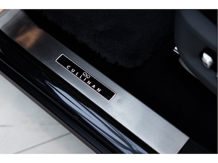 Rolls-Royce-Cullinan