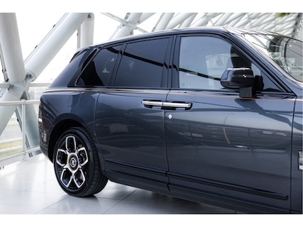 Rolls-Royce-Cullinan