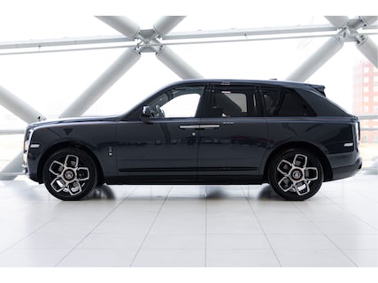 Rolls-Royce-Cullinan
