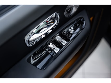 Rolls-Royce-Cullinan