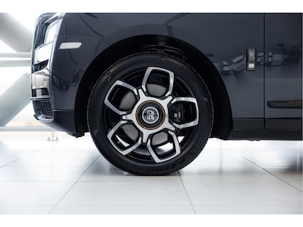 Rolls-Royce-Cullinan
