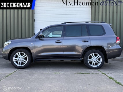 Toyota-Land Cruiser