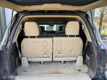 Toyota-Land Cruiser