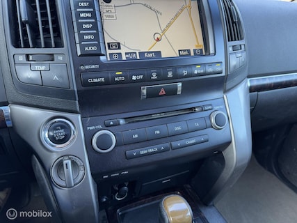 Toyota-Land Cruiser