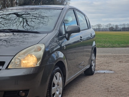 Toyota-Corolla Verso